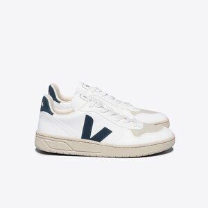Veja V-10 CWL White California Size 41 Sneakers New in Box